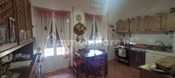 2 bedrooms Apartment in Rome, Italy No. 372938 14