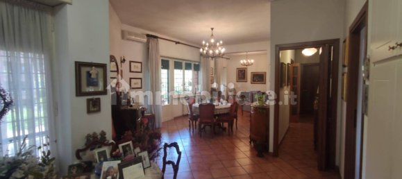 2 bedrooms Apartment in Rome, Italy No. 372938 4