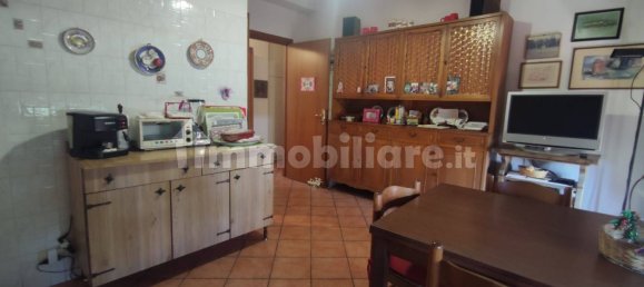 2 bedrooms Apartment in Rome, Italy No. 372938 15