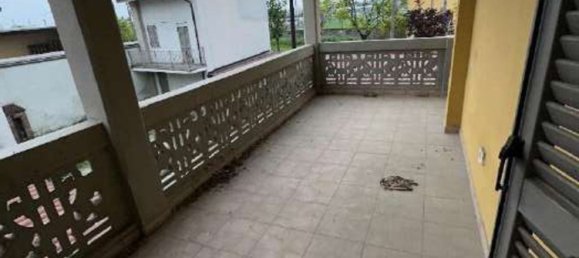 3-salle Appartement à Trino, Italy No. 68266 10