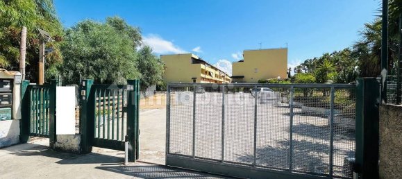 Квартира с 1 спальней в Ламеция Терме, Италия № 308592 18