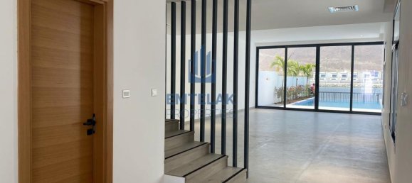 Villa T4 em Sharm, UAE N.º 8803 10