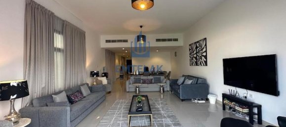 Villa T4 em Sharm, UAE N.º 8803 22