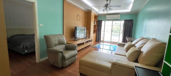 3 bedrooms Condo in Bangkok, Thailand No. 8871 4
