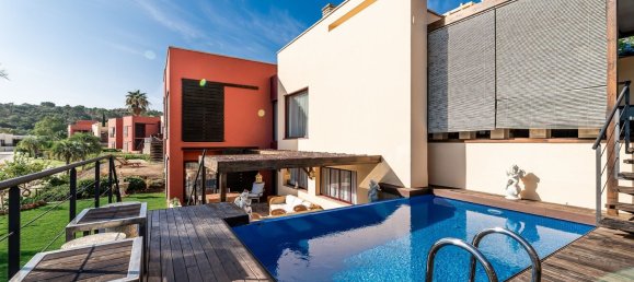 4 bedrooms House in Malaga, Spain No. 23687 24