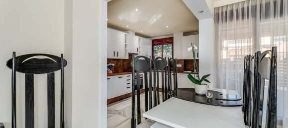 4 bedrooms House in Malaga, Spain No. 23687 6