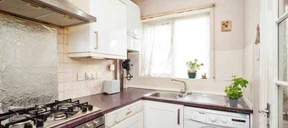 2 bedrooms House in Watford, United Kingdom No. 6052 30