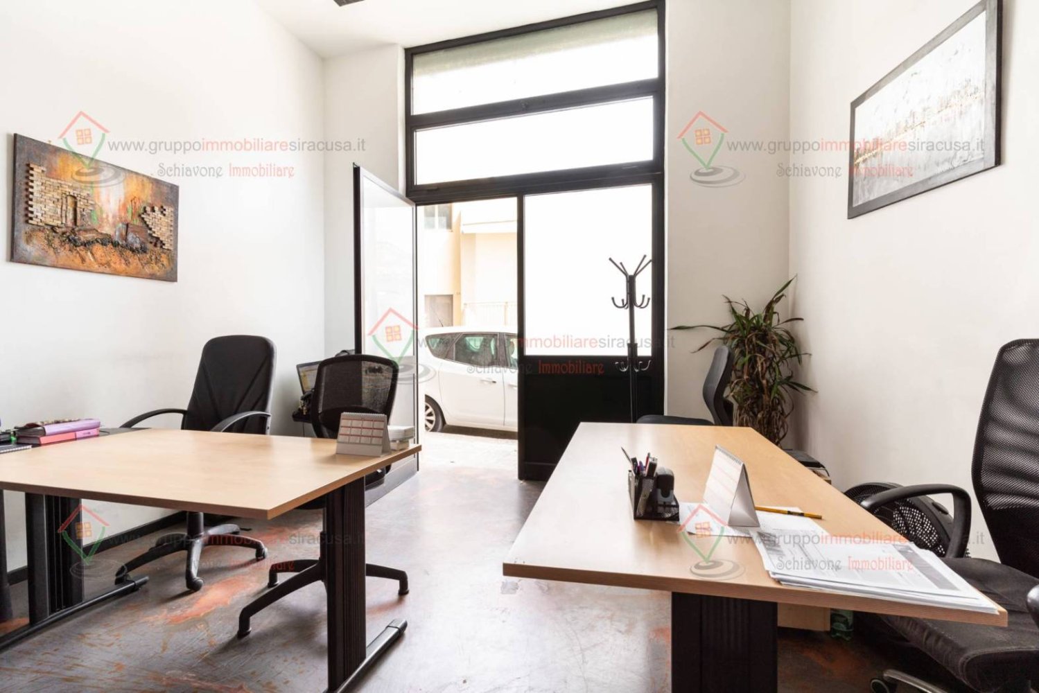 Коммерческая недвижимость с 3 комнатами в Сиракузы, Италия № 294623