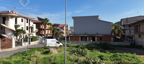 Terreno en Palagonia, Italy 694 m² No. 230984 2