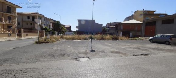 Terreno en Palagonia, Italy 694 m² No. 230984 5