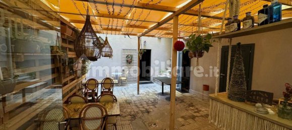 100m² Commercial property in Terni, Italy No. 353448 9