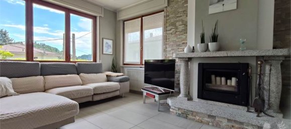 2 bedrooms House in Armeno, Italy No. 297207 4