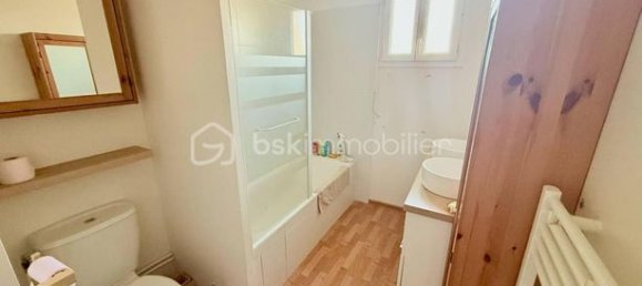 Casa de 3 dormitorios en Sainte-Genevieve, France No. 305595 10