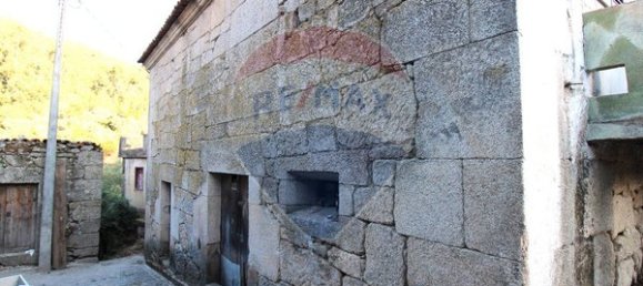 2 bedrooms House in Granja do Tedo, Portugal No. 180066 6