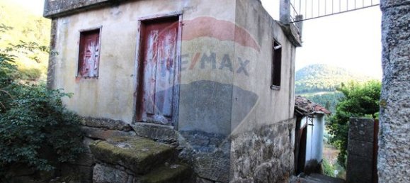 2 bedrooms House in Granja do Tedo, Portugal No. 180066 7