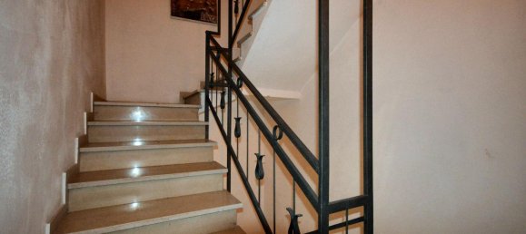  مستودع في Lucca, Italy 1100متر مربع رقم 85063 5