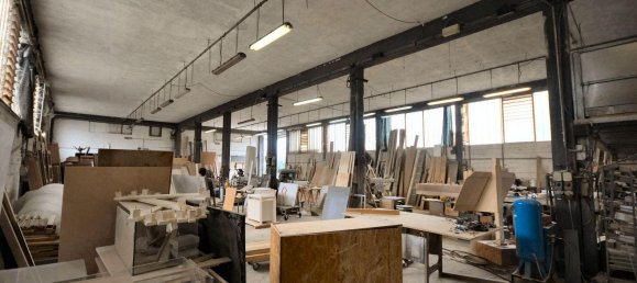  مستودع في Lucca, Italy 1100متر مربع رقم 85063 18