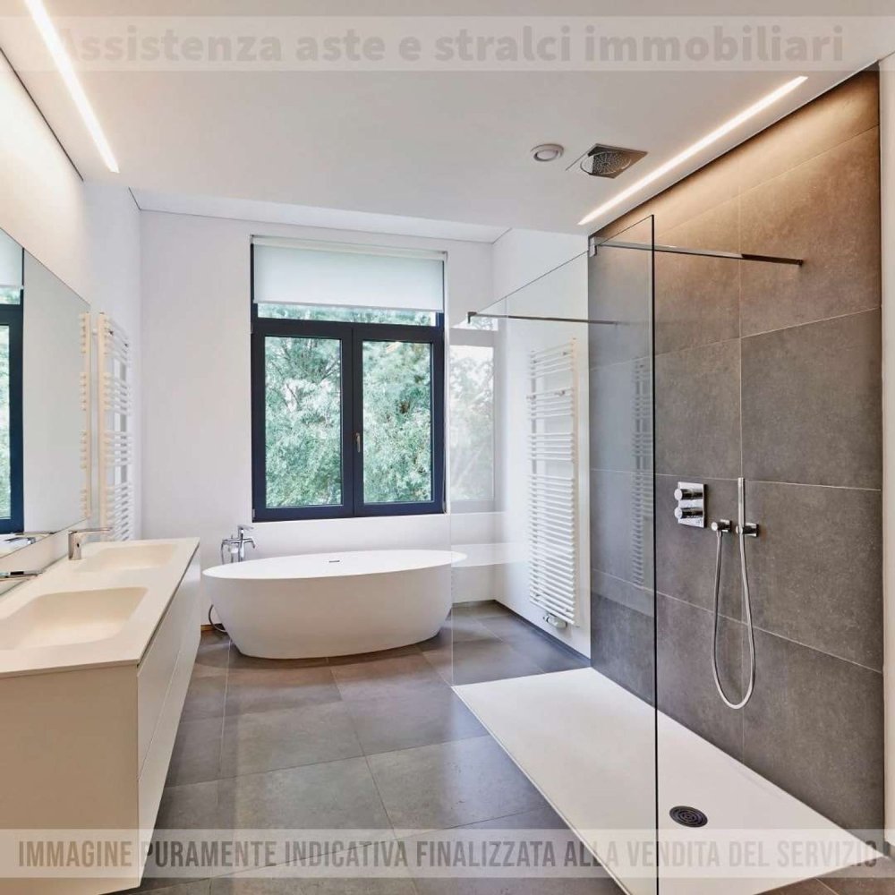 3 rooms Apartment in Olginate, Italy No. 5023