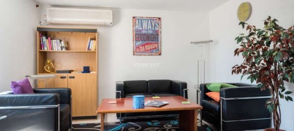 18m² Office in Valletta, Malta No. 12505 3