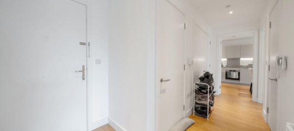 2 bedrooms Apartment in London, United Kingdom No. 7617 20