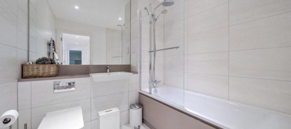 2 bedrooms Apartment in London, United Kingdom No. 7617 15