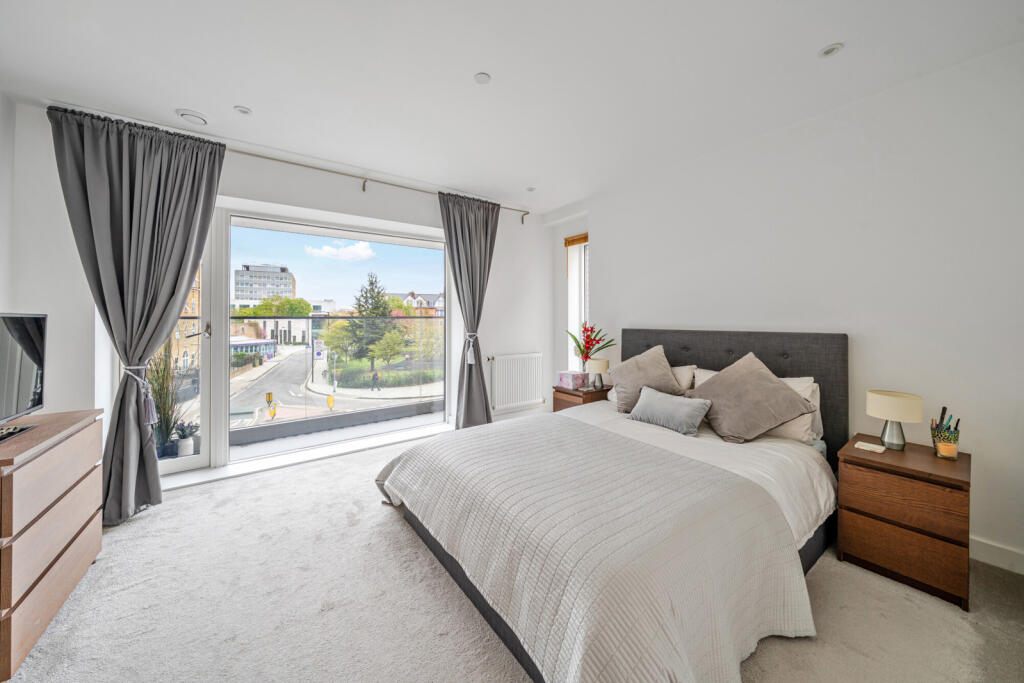 2 bedrooms Apartment in London, United Kingdom No. 7617