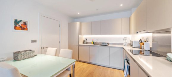 2 bedrooms Apartment in London, United Kingdom No. 7617 7