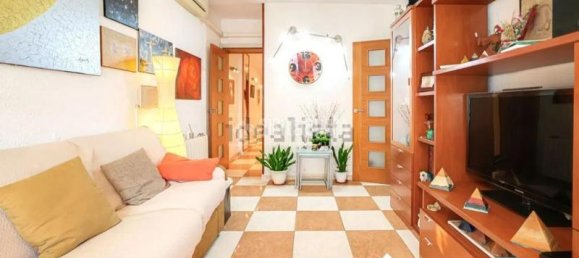 Apartamento de 3 dormitorios en Sants-Montjuïc, Spain No. 145910 11