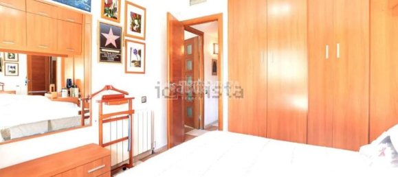 Apartamento de 3 dormitorios en Sants-Montjuïc, Spain No. 145910 25
