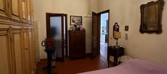 3 Schlafzimmer Wohnung in Florence, Italy, Nr. 264617 4