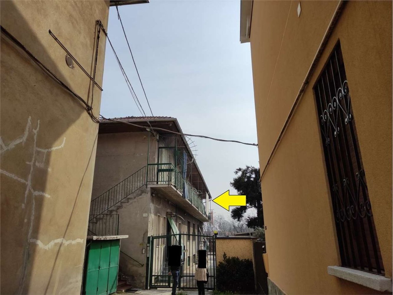 2-salle Appartement à Sesto San Giovanni, Italy No. 13897