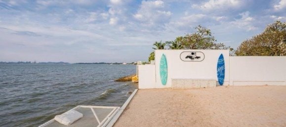 Moradia T4 em Chon Buri, Thailand N.º 69887 5