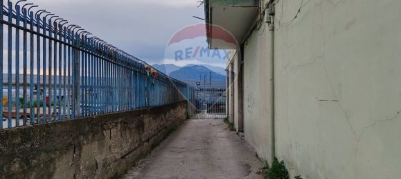 Гараж 37м² в Казория, Италия № 326659 10