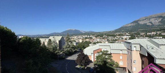 5 chambres Duplex à Gap, France No. 278317 20