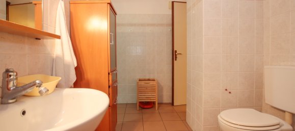 Apartamento de 35 divisões em Genoa, Italy N.º 60365 32