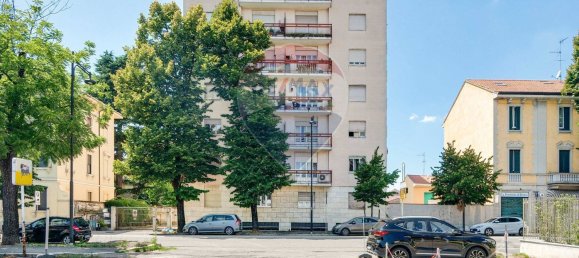 2 rooms Apartment in Busto Arsizio, Italy No. 270453 20