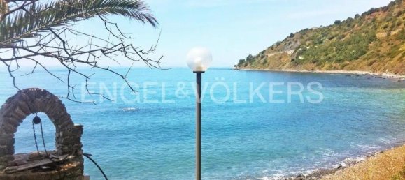 Villa de 4 dormitorios en Pollica, Italy No. 68630 19