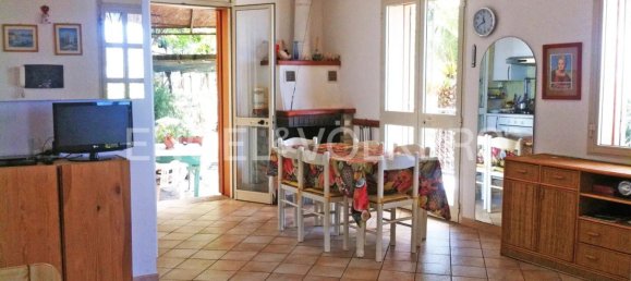 Villa de 4 dormitorios en Pollica, Italy No. 68630 9