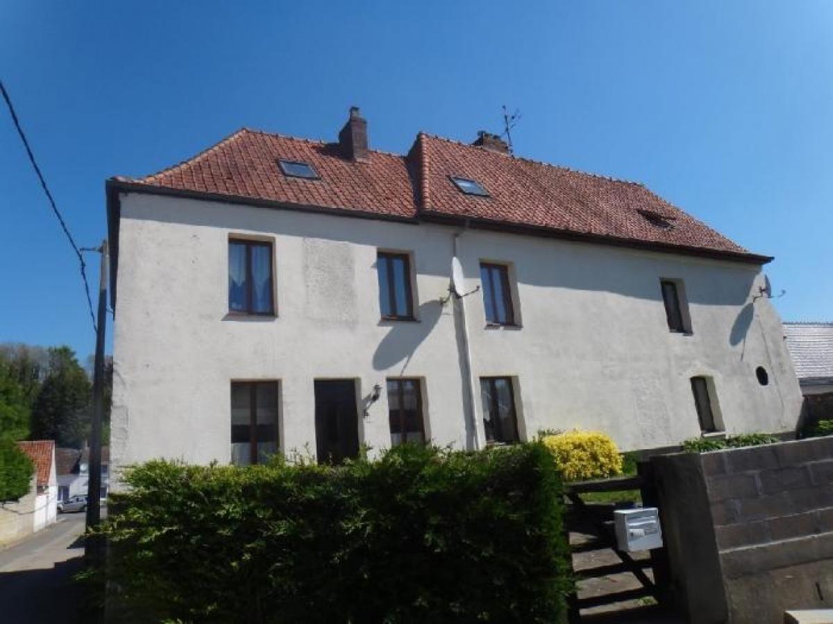 Дом с 5 спальнями в Юкелье, Франция № 22385