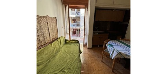 2-salle Appartement à Scalea, Italy No. 92739 9