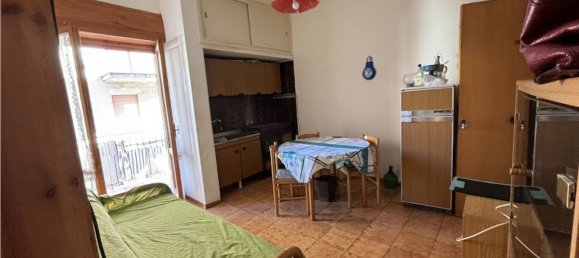 2-salle Appartement à Scalea, Italy No. 92739 8