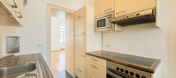 2غرفة شقة في Mariahilf, Austria رقم 194544 3