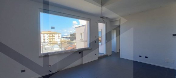 5-Zimmer Wohnung in San Severo, Italy, Nr. 25987 28