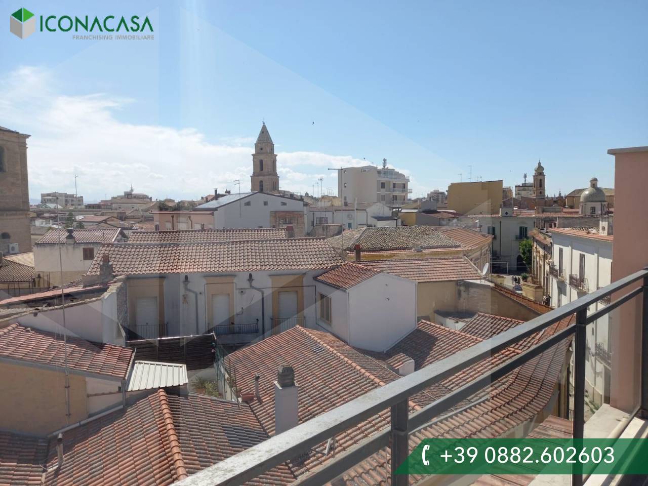 5-salle Appartement à San Severo, Italy No. 25987