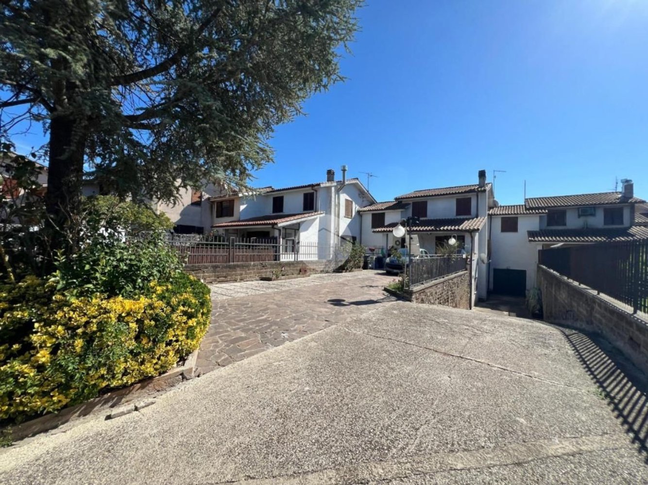 Casa de 6 dormitorios en Castel Sant'Elia, Italy No. 342674