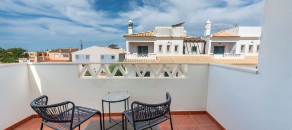 Casa de 3 dormitorios en Almancil, Portugal No. 135965 27