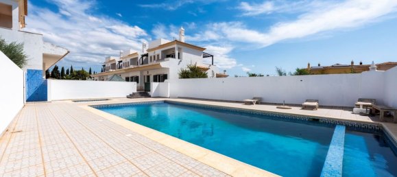 Casa de 3 dormitorios en Almancil, Portugal No. 135965 37