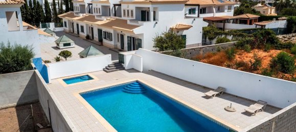 Casa de 3 dormitorios en Almancil, Portugal No. 135965 8