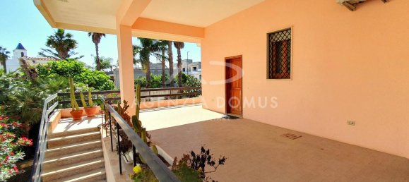 5 rooms Villa in Racale, Italy No. 102777 23