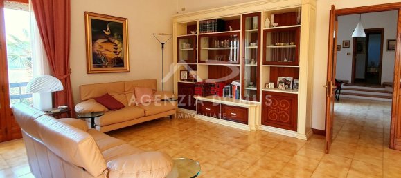 5 rooms Villa in Racale, Italy No. 102777 9